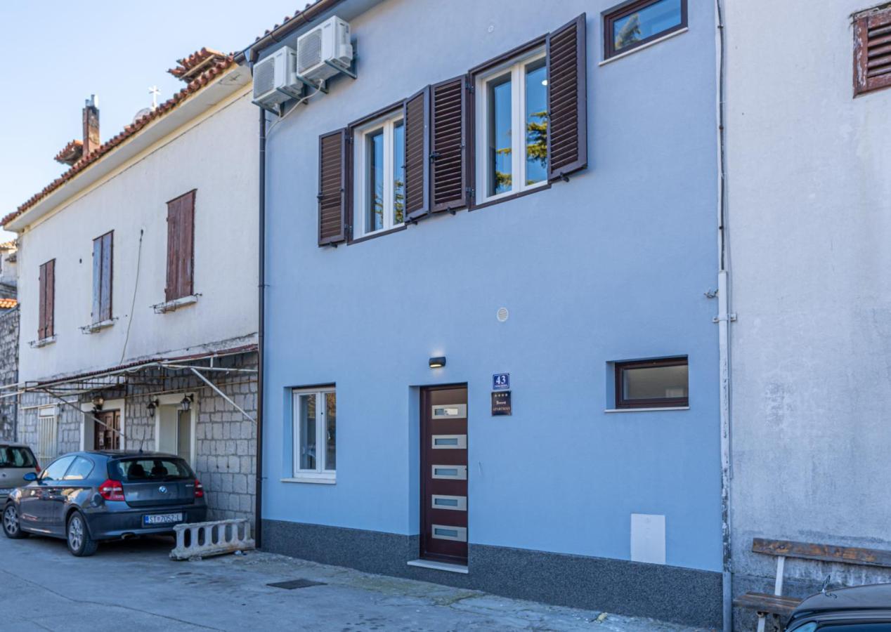 Appartamento Su Casa - At Kastela Oldtown Esterno foto