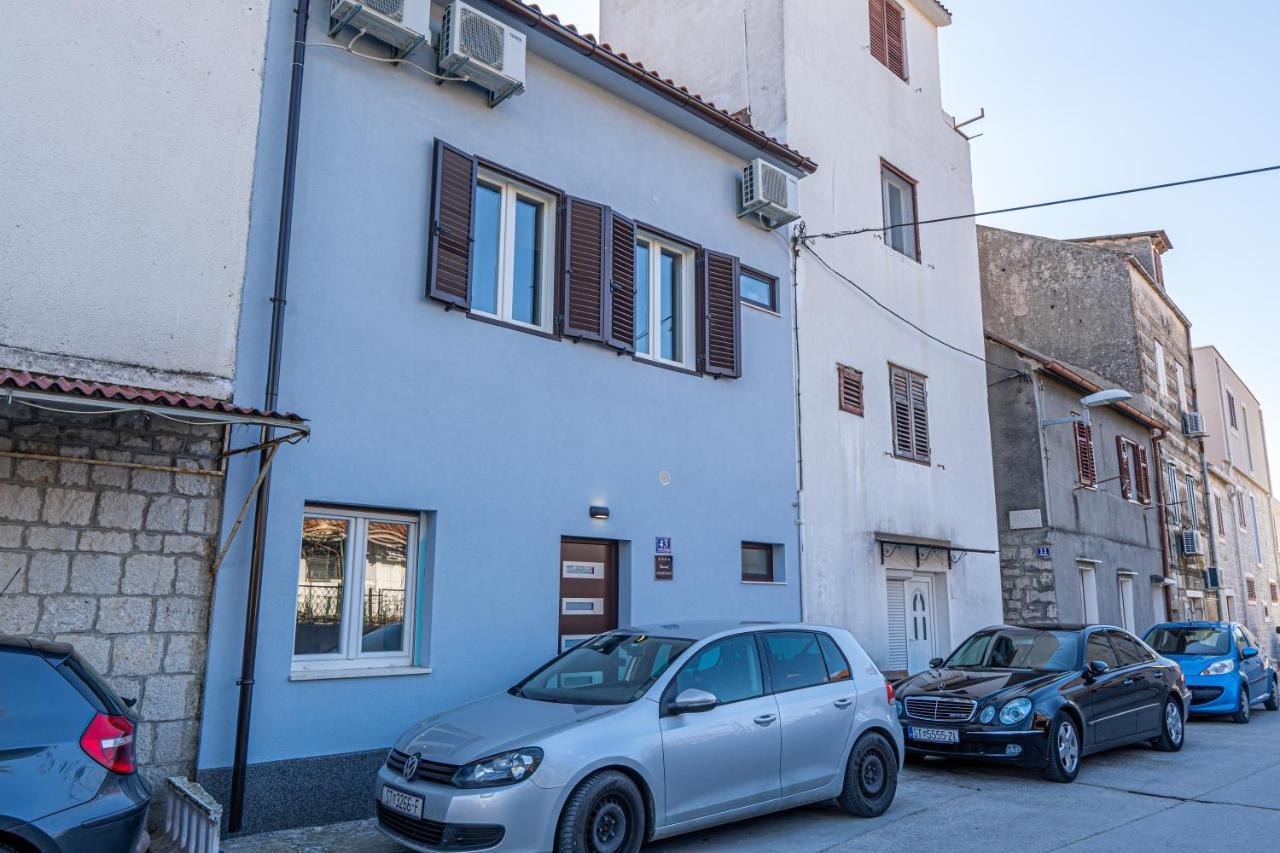 Appartamento Su Casa - At Kastela Oldtown Esterno foto