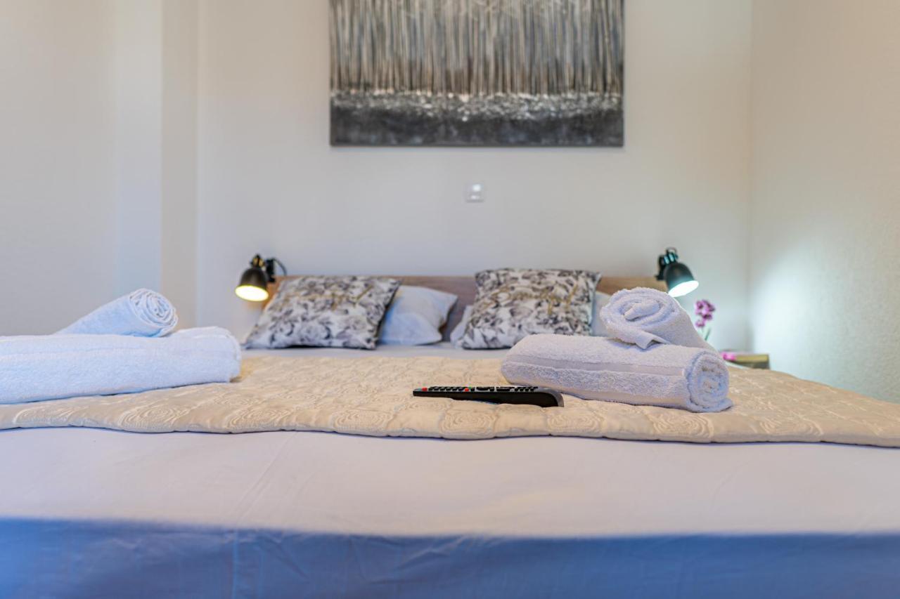Appartamento Su Casa - At Kastela Oldtown Esterno foto