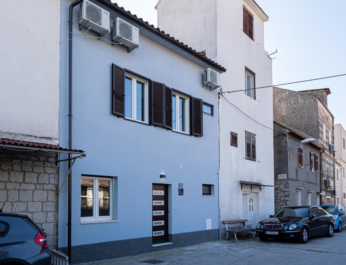 Appartamento Su Casa - At Kastela Oldtown Esterno foto