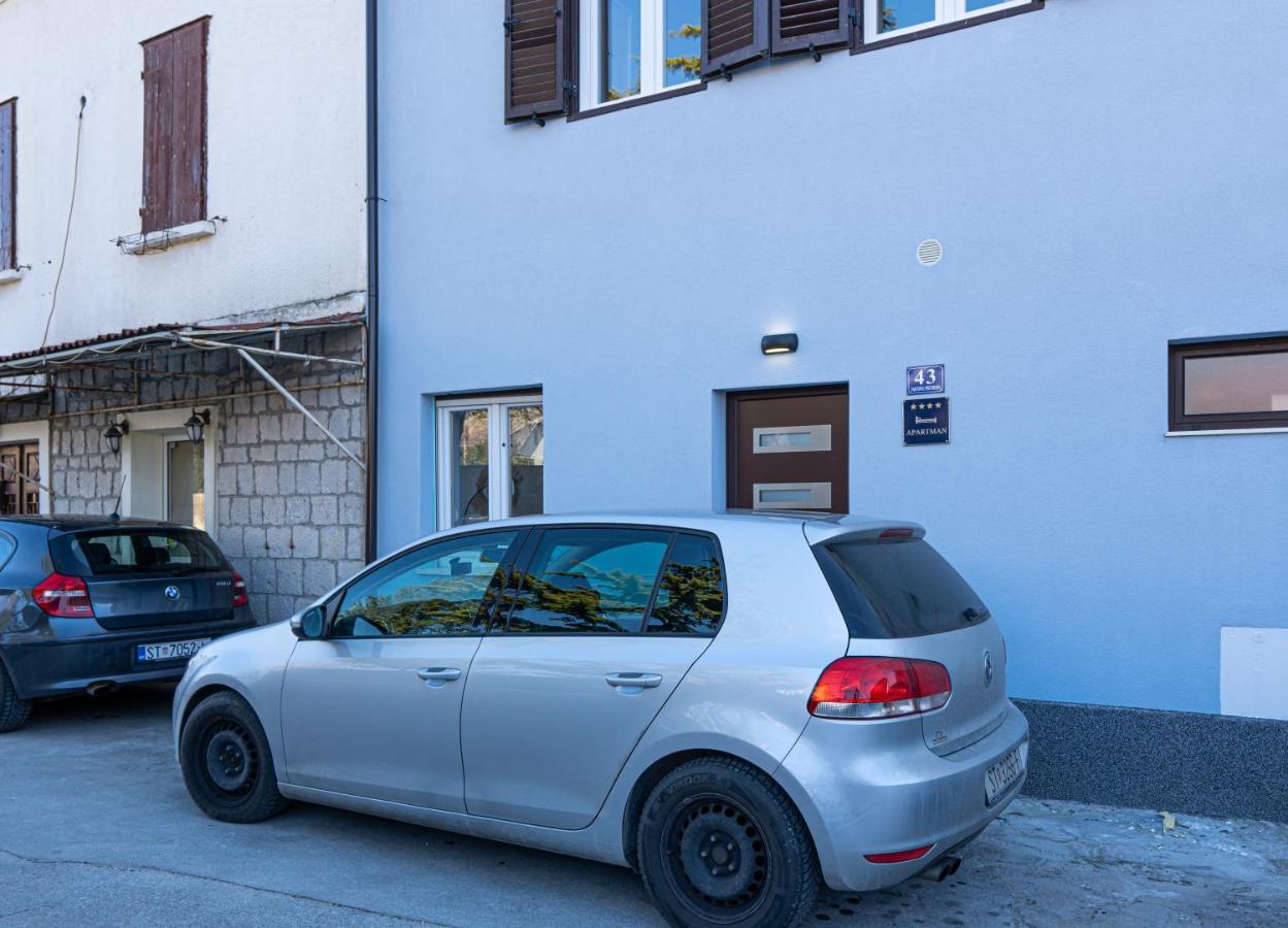 Appartamento Su Casa - At Kastela Oldtown Esterno foto