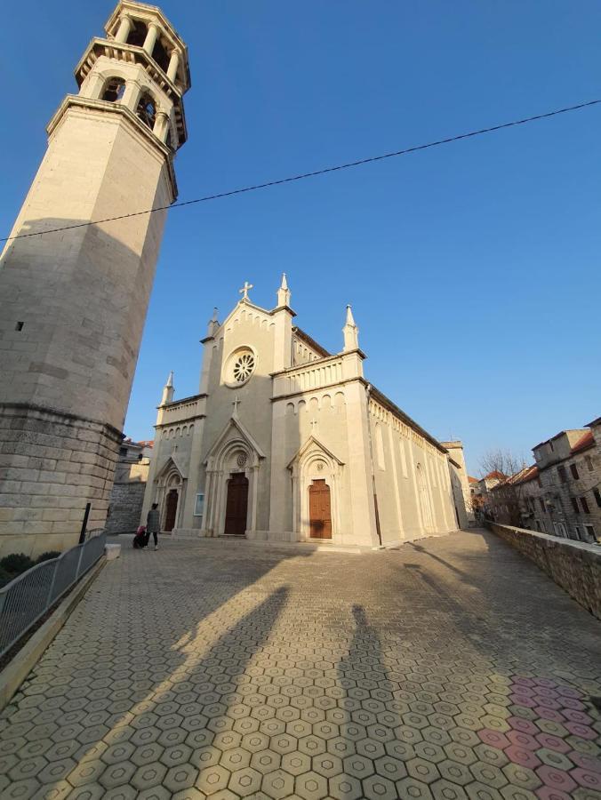 Appartamento Su Casa - At Kastela Oldtown Esterno foto